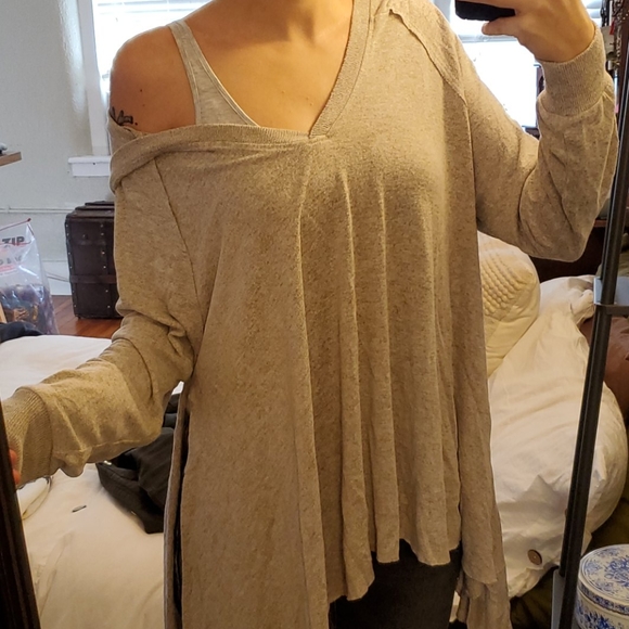 Oversized Oatmeal hoodie size XS - Picture 2 of 5